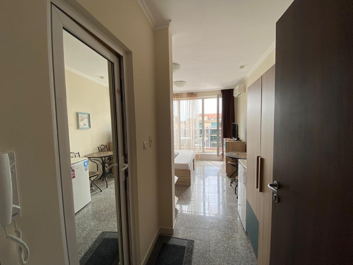 Admiral Plaza C 53 Private Cozy Studio Sunny Beach Eksteriør billede