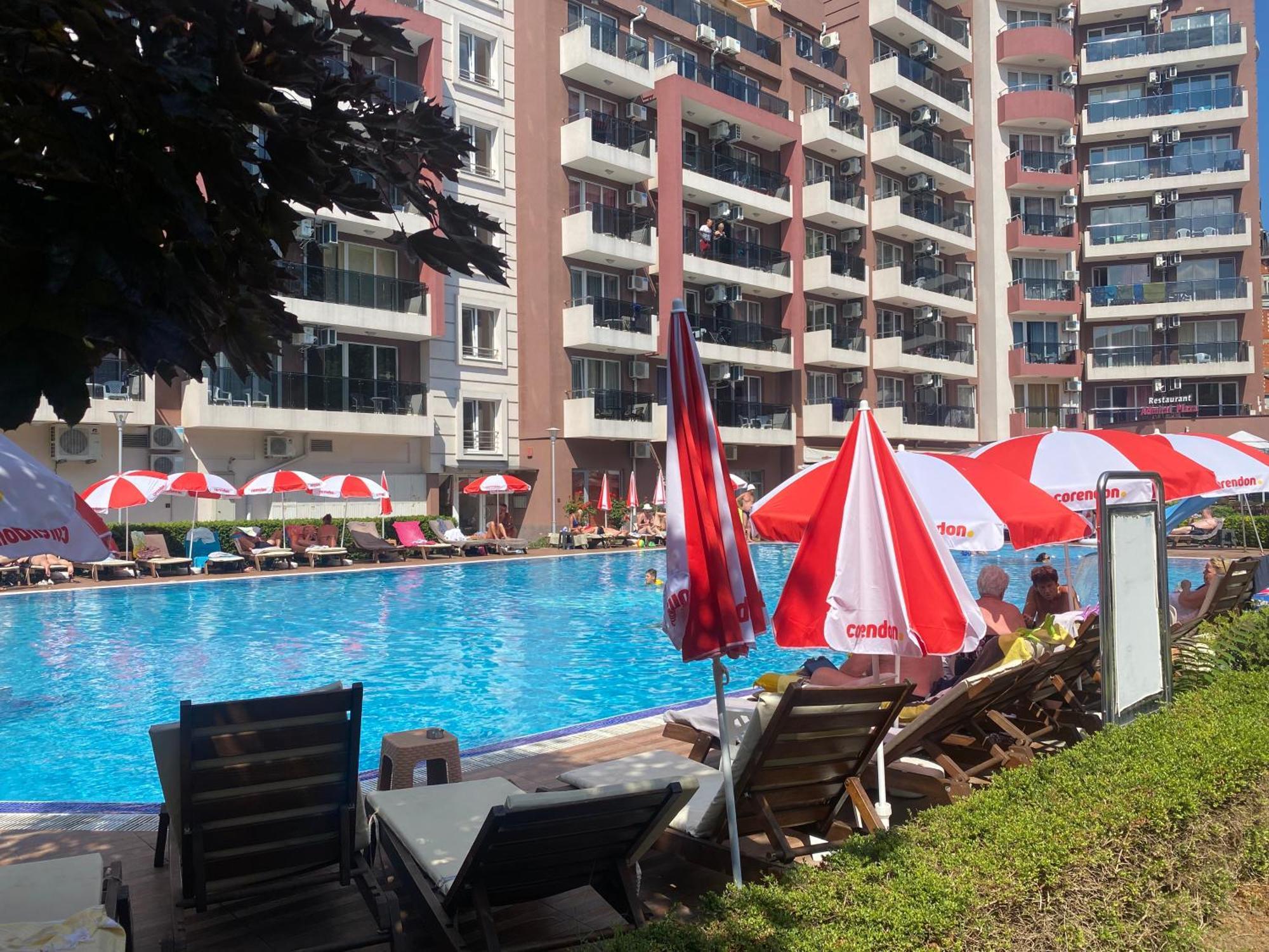 Admiral Plaza C 53 Private Cozy Studio Sunny Beach Eksteriør billede